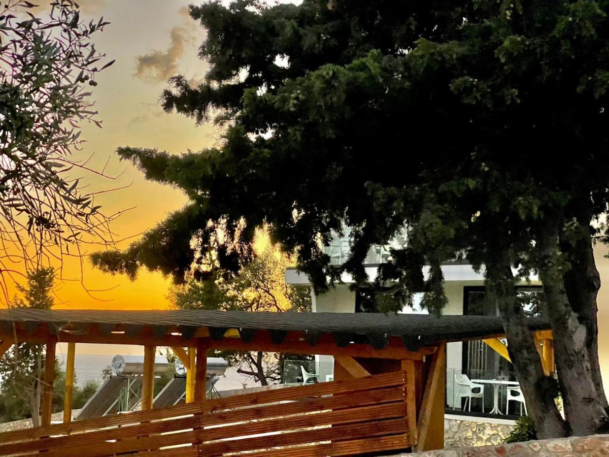 Summer Wine Boutique Hotel Dhermi Exterior photo