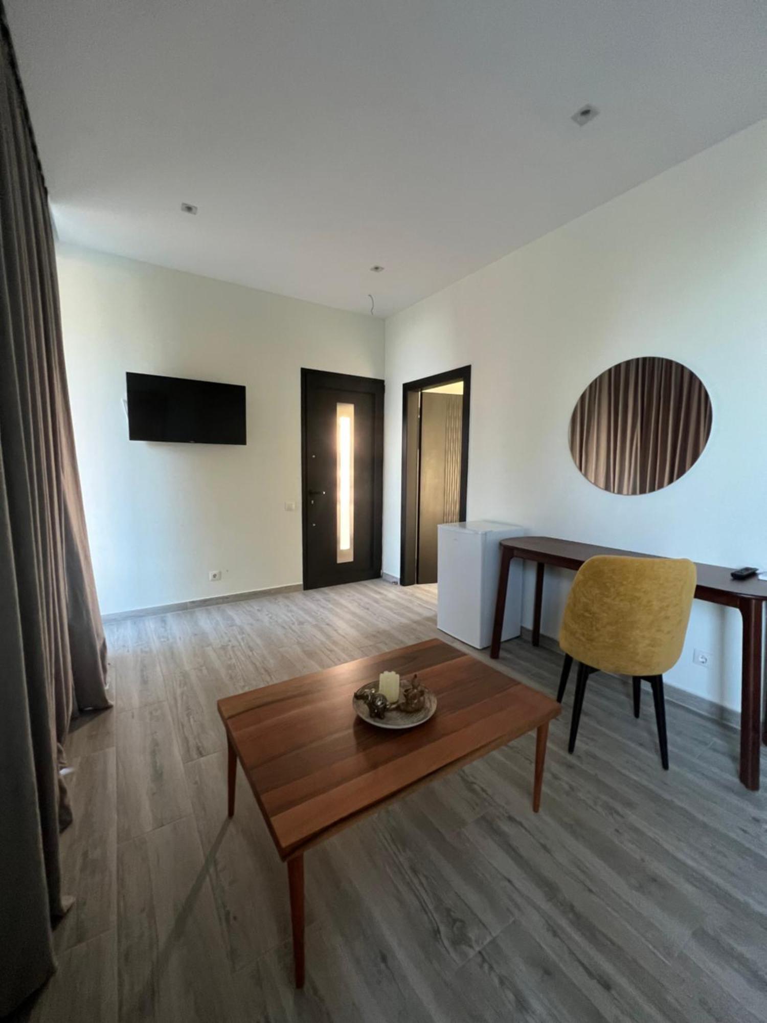 Summer Wine Boutique Hotel Dhermi Exterior photo